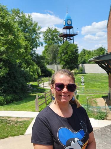 Amber with ole clock